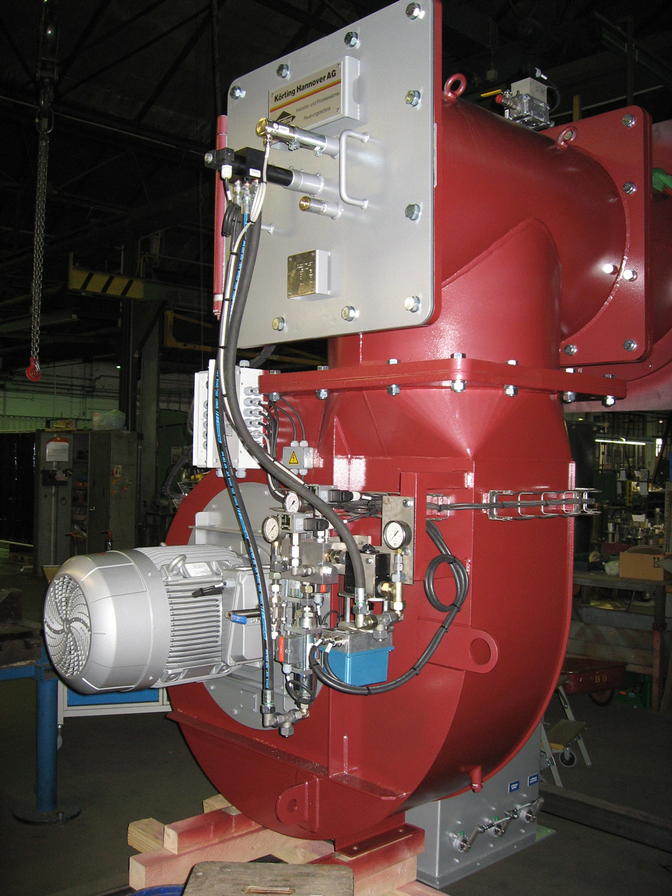 The plant, which can be operated in gas as also in oil mode, has of course been manufactured as a combi-burner.
